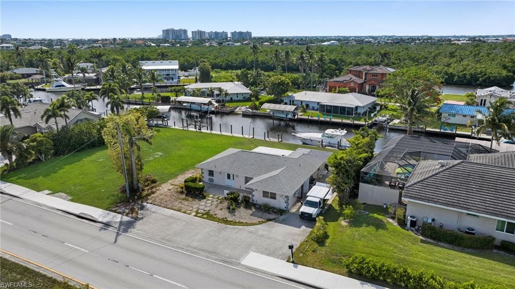 14260 McGregor BLVD FORT MYERS, FL 33919