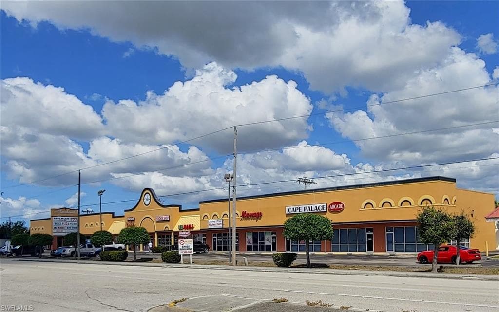 159 Hancock Bridge PKWY 6 CAPE CORAL, FL 33990