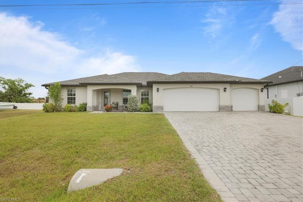 315 SW 31st PL CAPE CORAL, FL 33991