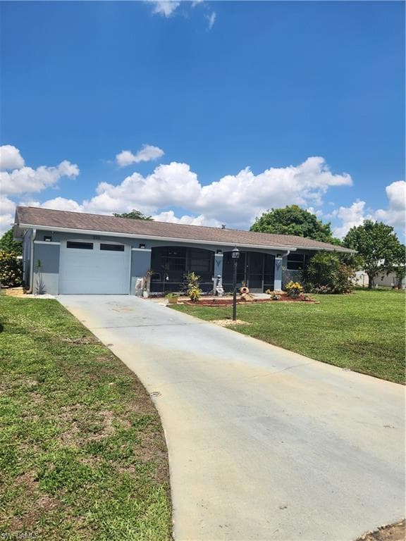 210 Highview AVE LEHIGH ACRES, FL 33936