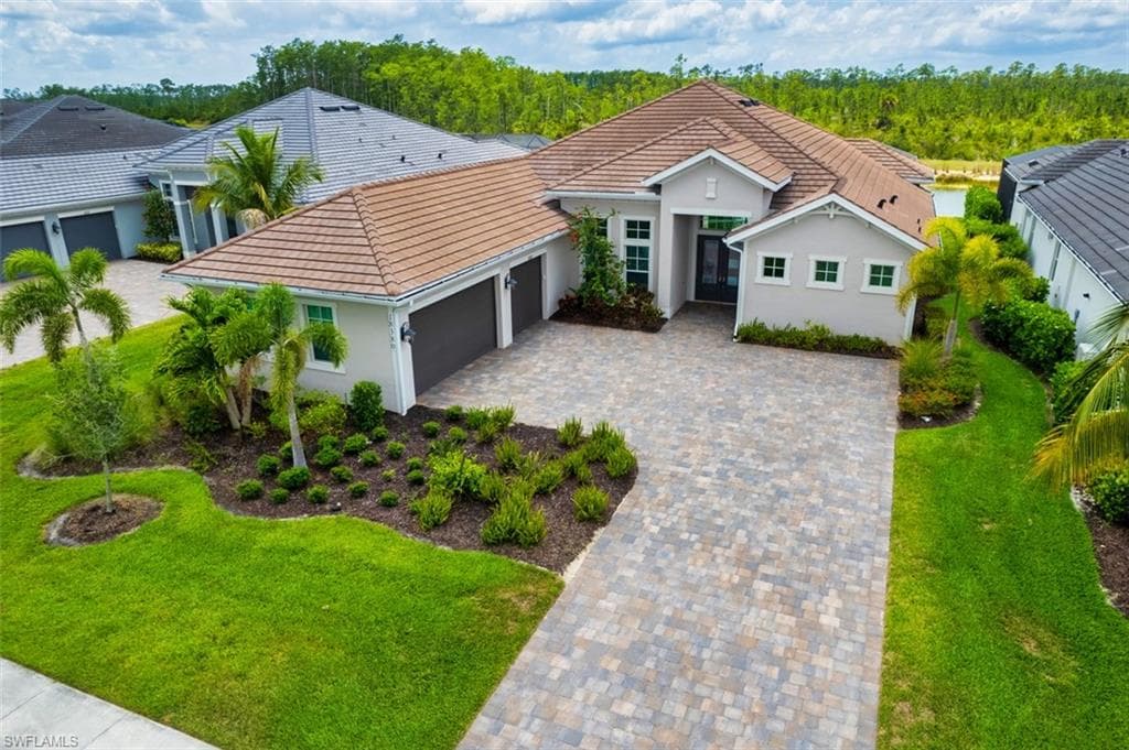 18380 Wildblue BLVD FORT MYERS, FL 33913