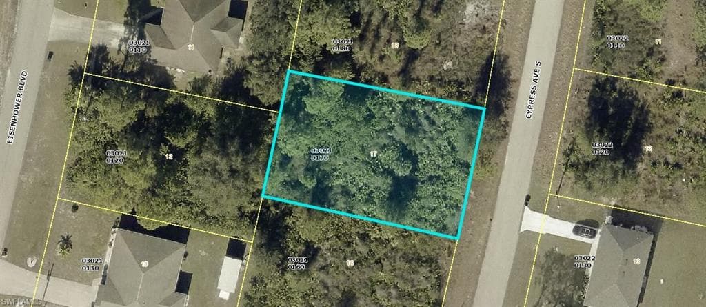526 Cypress AVE S LEHIGH ACRES, FL 33974
