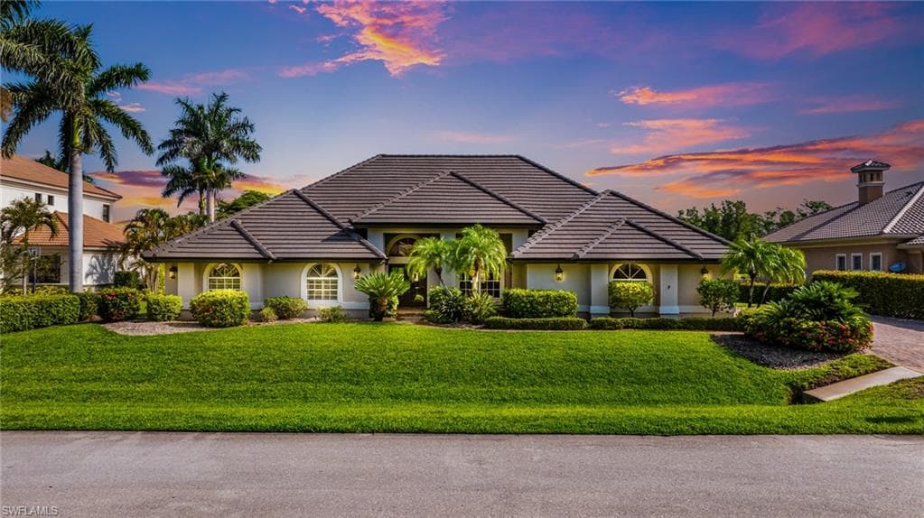 8241 Glenfinnan CIR FORT MYERS, FL 33912
