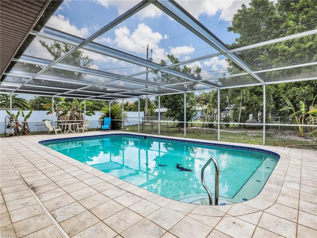 2631 18th AVE CAPE CORAL, FL 33904
