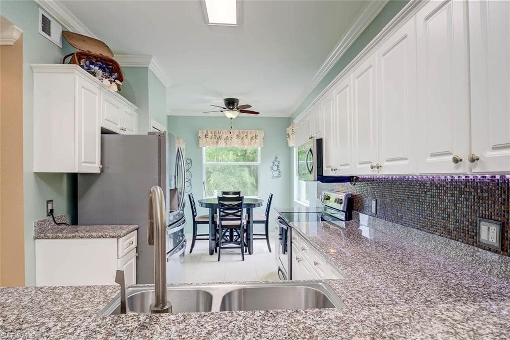 8320 Whiskey Preserve CIR 321 FORT MYERS, FL 33919
