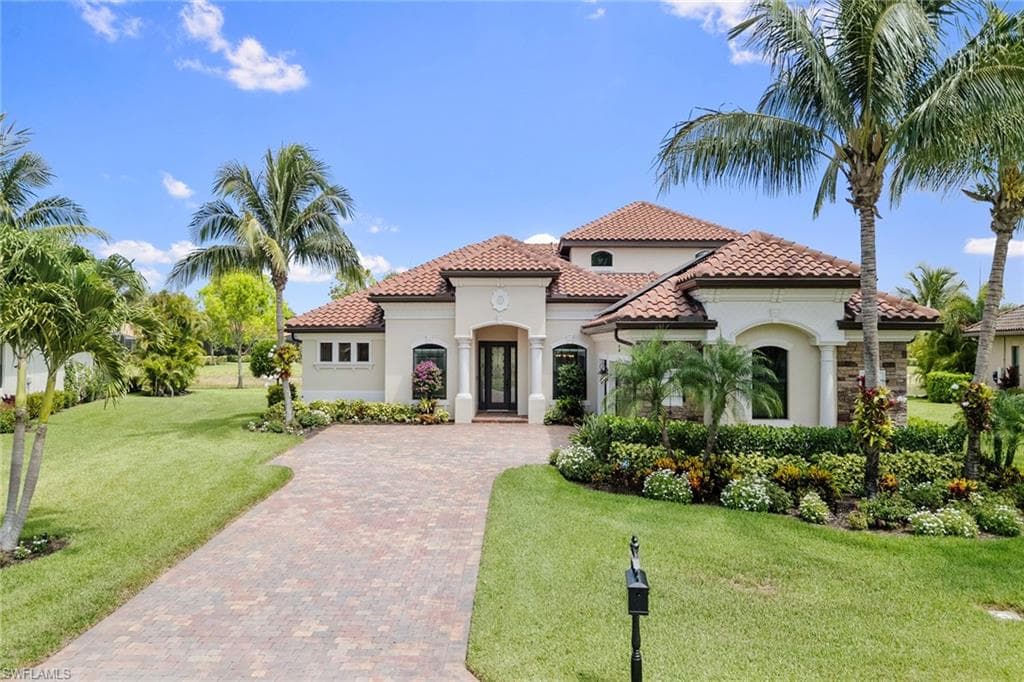 9453 Carmini CT NAPLES, FL 34114
