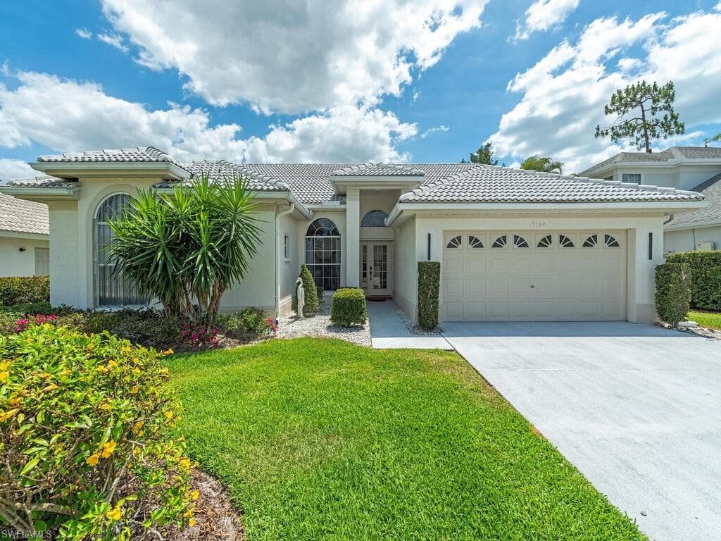 5144 Lochwood CT NAPLES, FL 34112