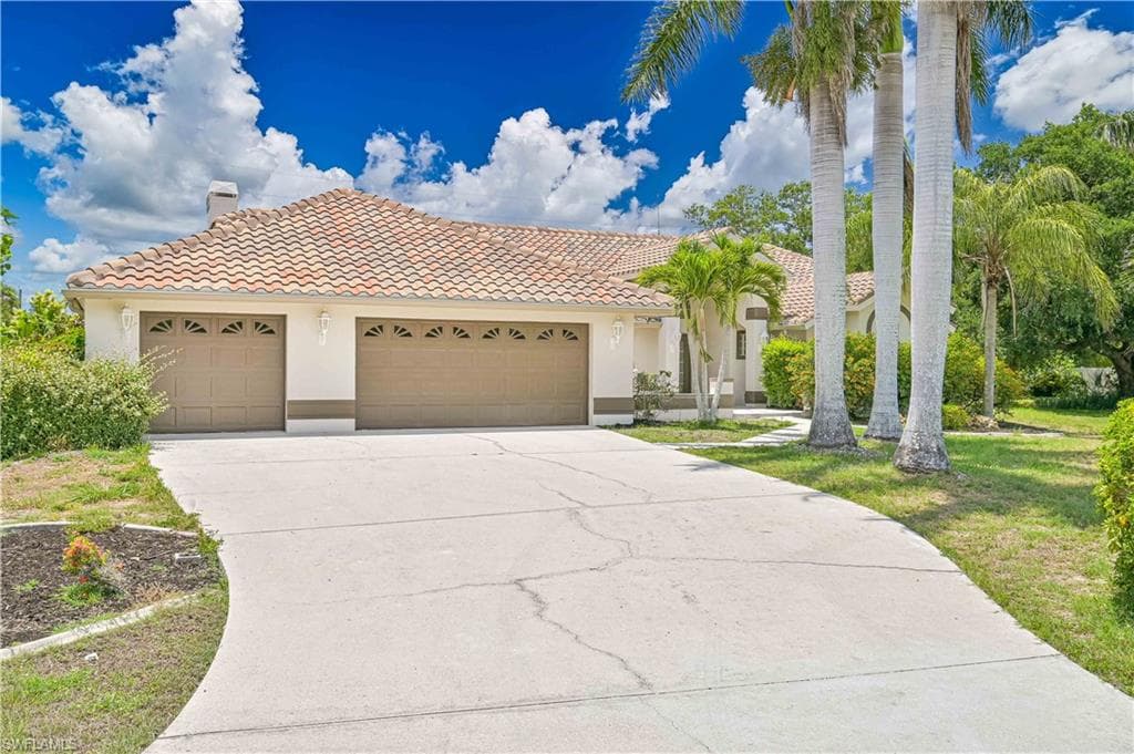 9031 Harvestwood CT ESTERO, FL 33928