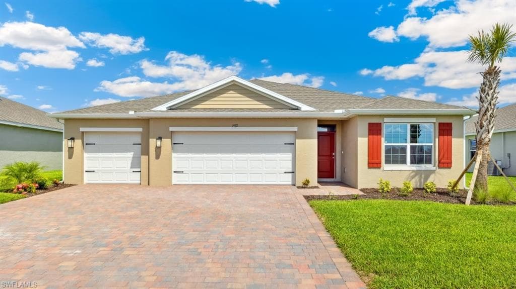 130 6TH TER CAPE CORAL, FL 33993
