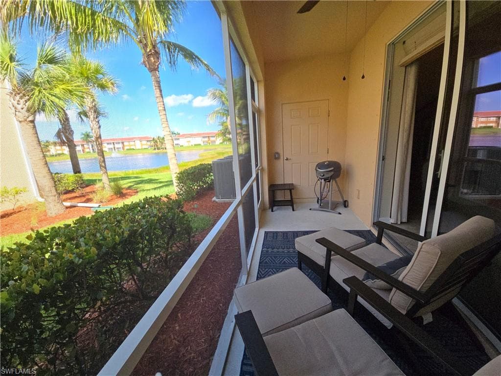 8874 Via Isola CT FORT MYERS, FL 33966