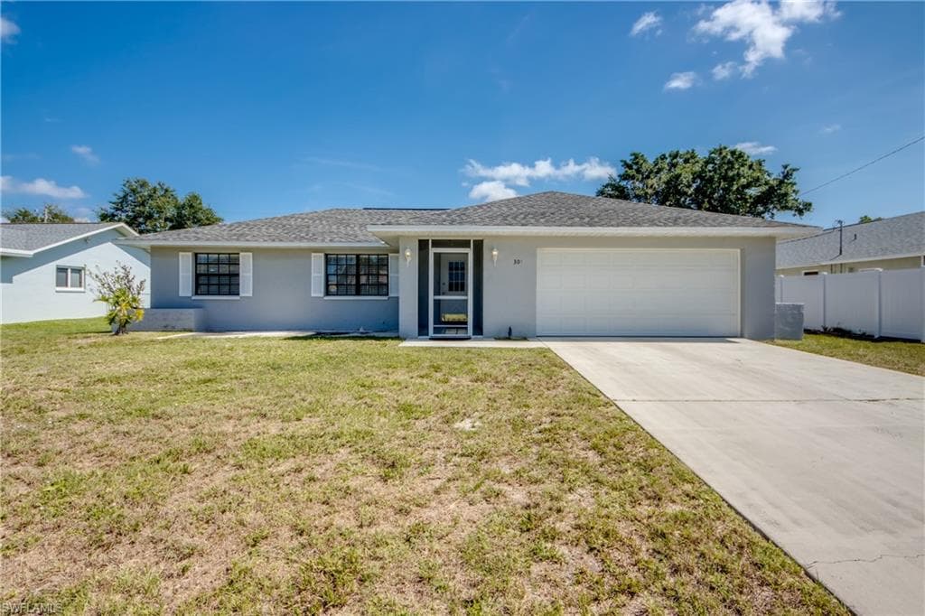 301 SW 32nd TER CAPE CORAL, FL 33914