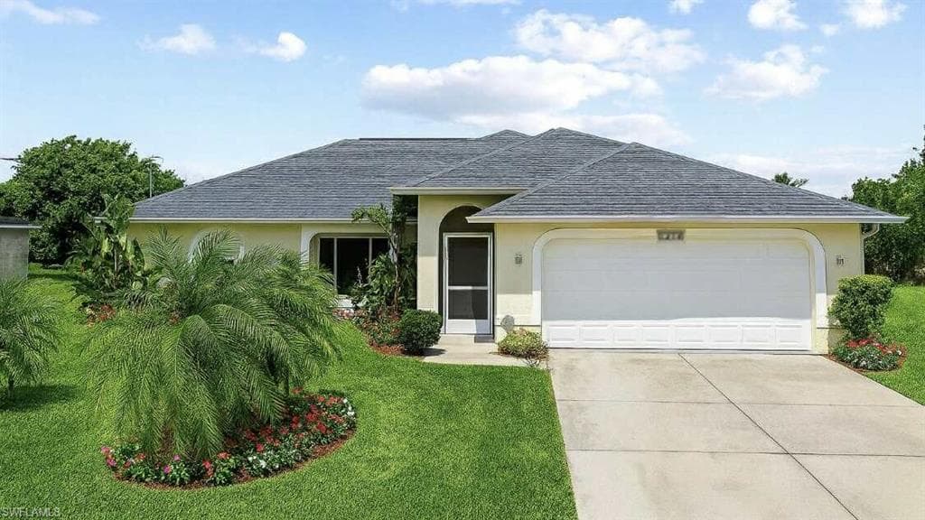 1214 NE 14th AVE CAPE CORAL, FL 33909