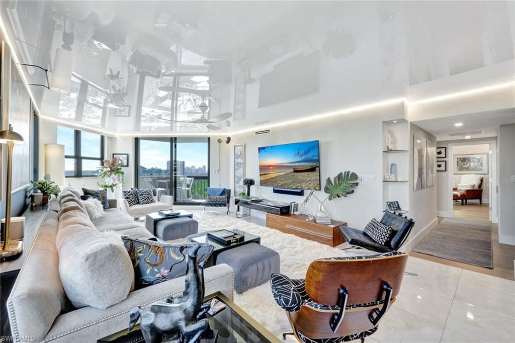 6001 Pelican Bay BLVD 1405 NAPLES, FL 34108