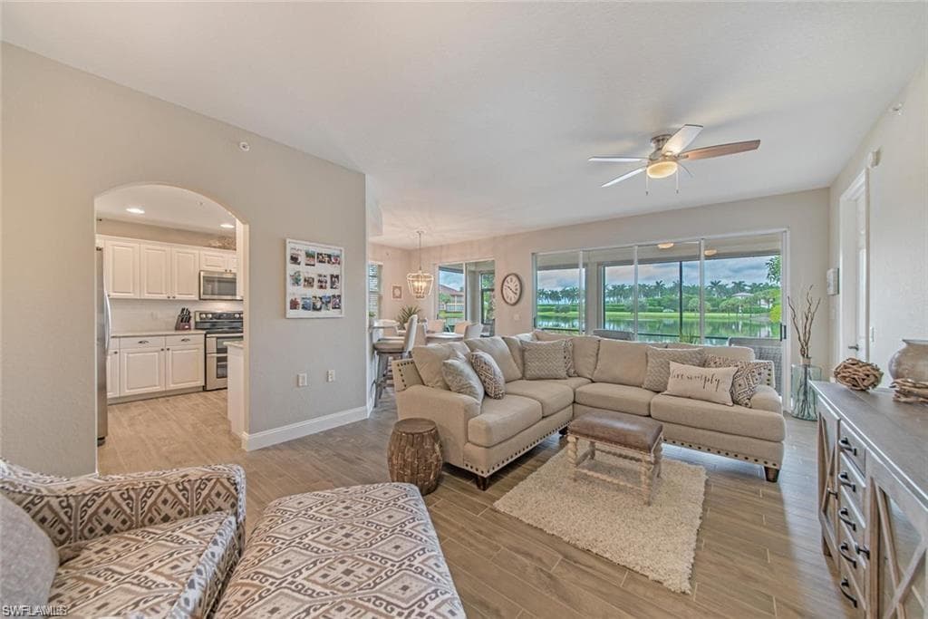 10105 Valiant CT 101 MIROMAR LAKES, FL 33913