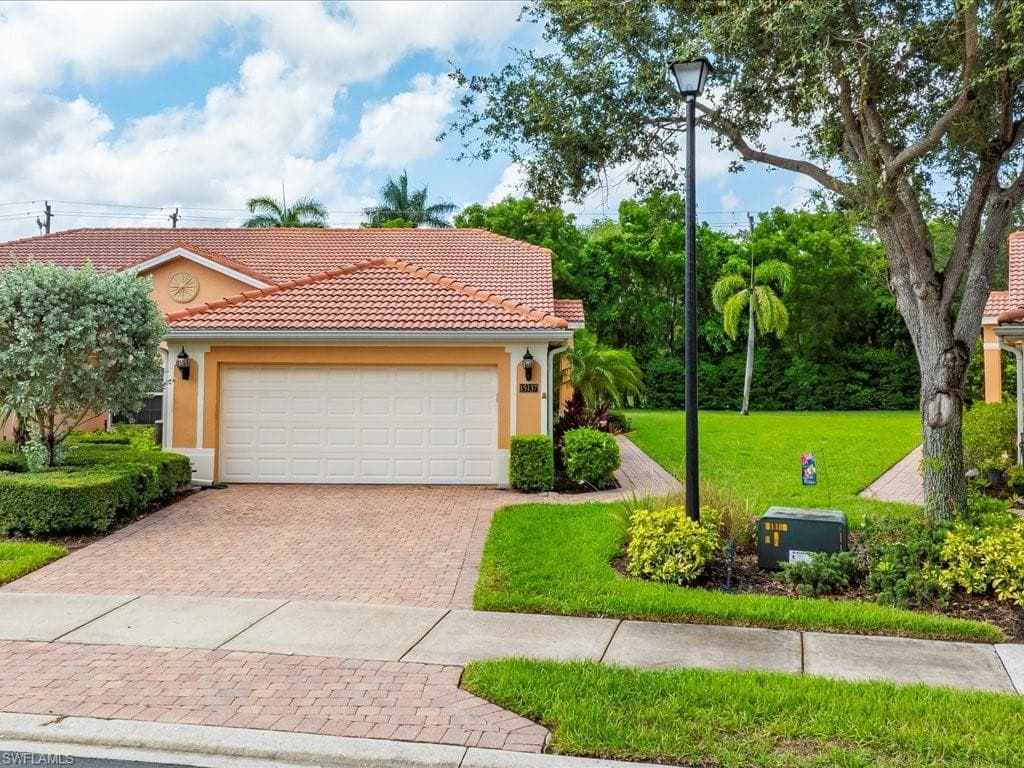 15137 Cortona WAY NAPLES, FL 34120