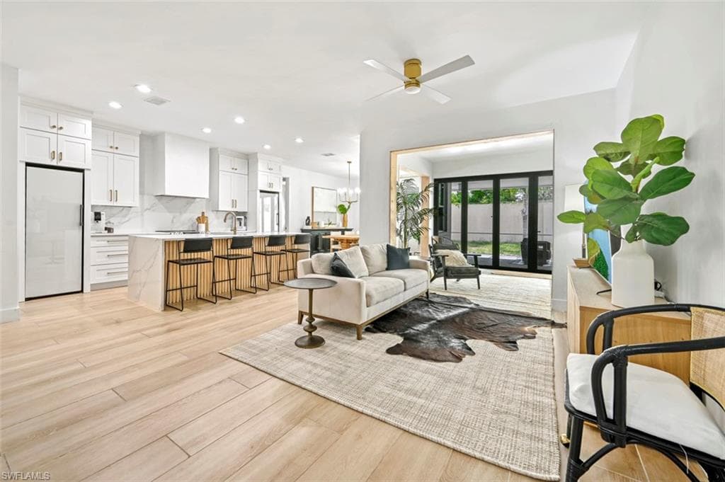 21282 Braxfield LOOP ESTERO, FL 33928