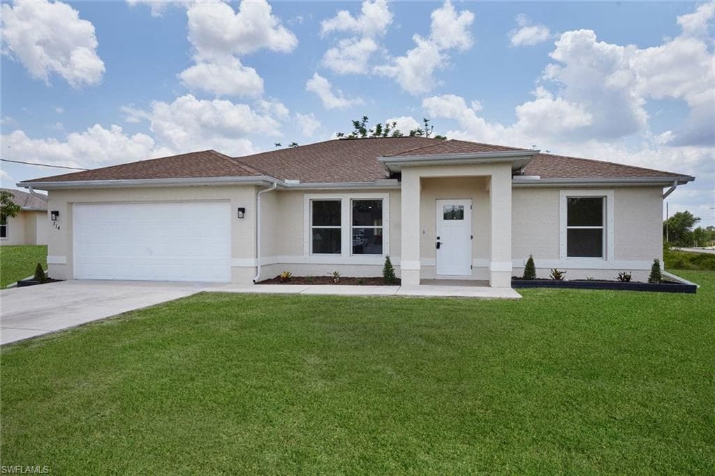 314 Pennfield ST LEHIGH ACRES, FL 33974