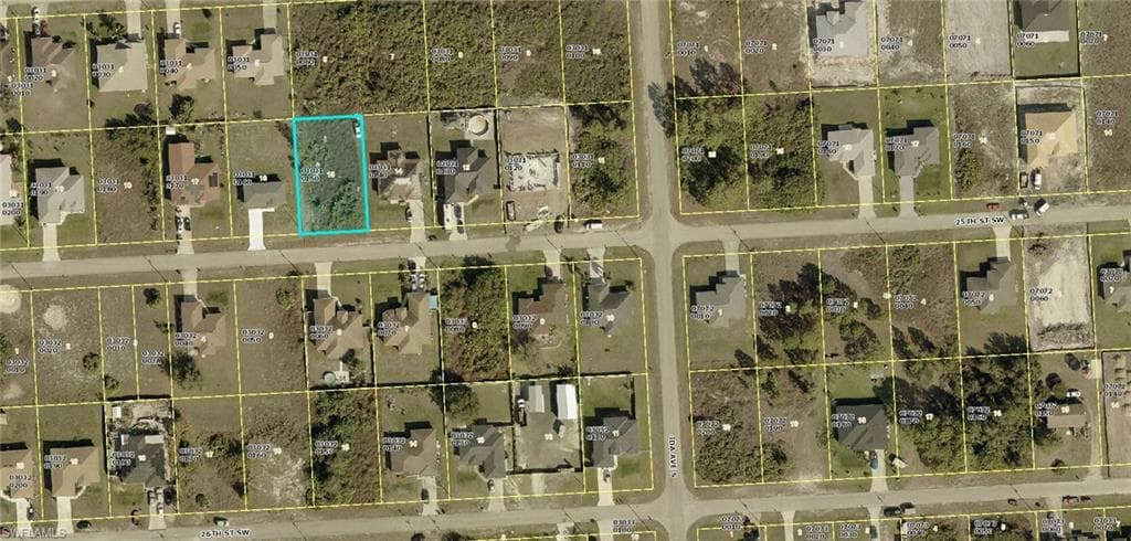 2908 25th ST SW LEHIGH ACRES, FL 33976