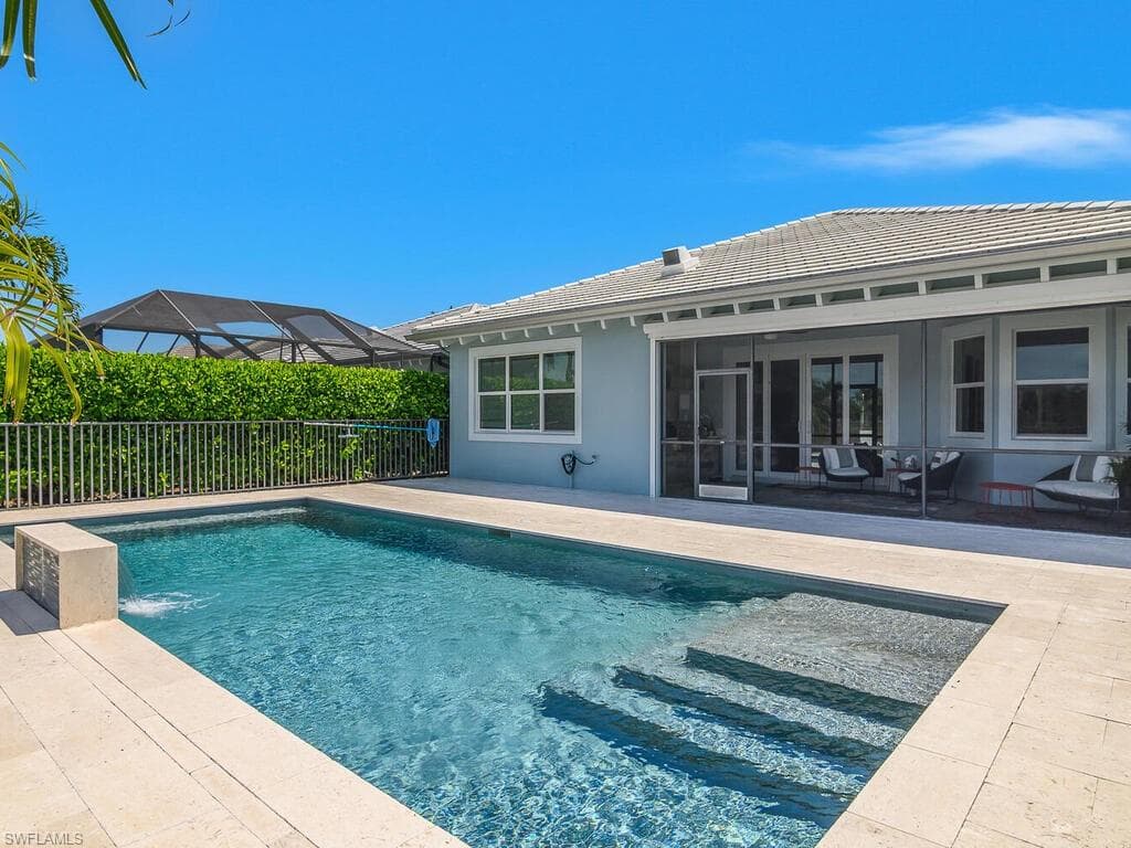 6478 Warwick AVE NAPLES, FL 34113