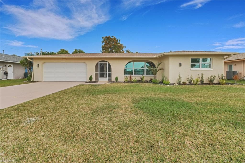 3739 Palm Tree BLVD CAPE CORAL, FL 33904
