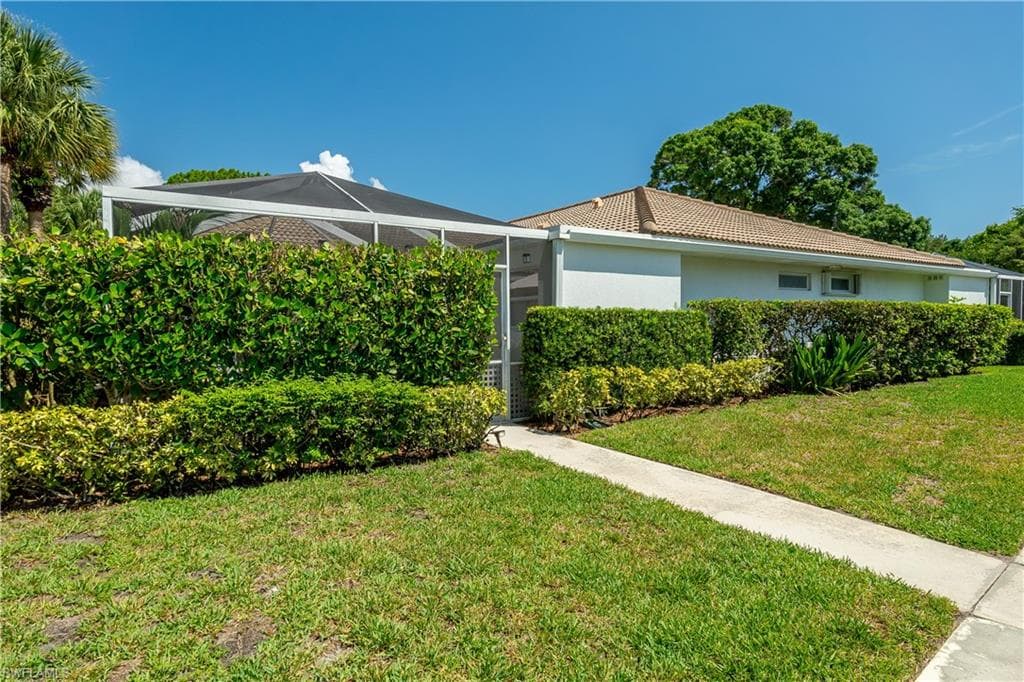103 Silverleaf Oak CT 1C PALM BEACH GARDENS, FL 33410