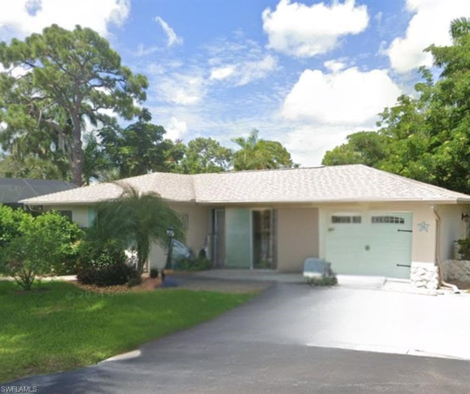 23 Crooked LN 13 NAPLES, FL 34112