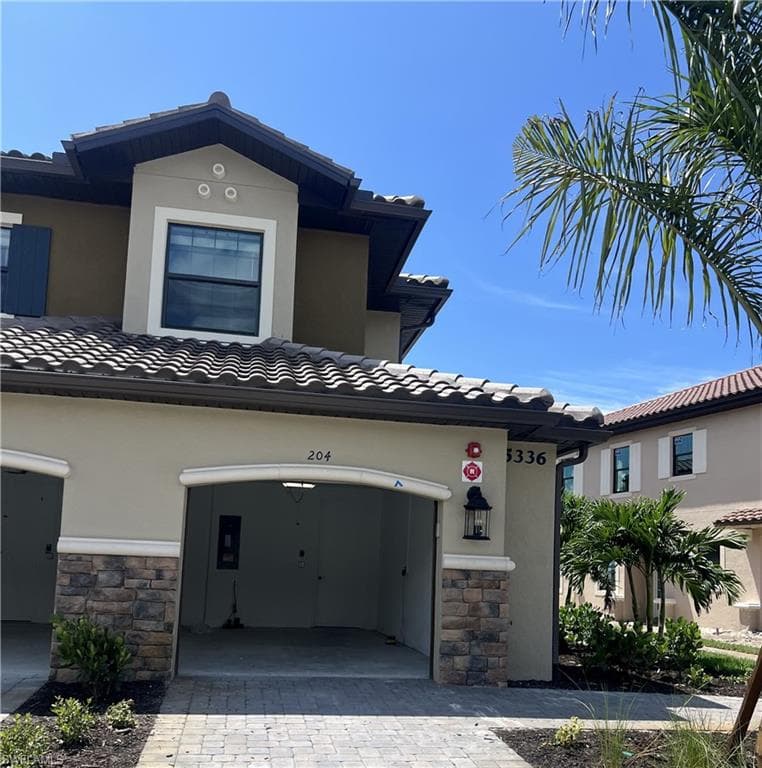 15336 Lucerna ST 204 NAPLES, FL 34114