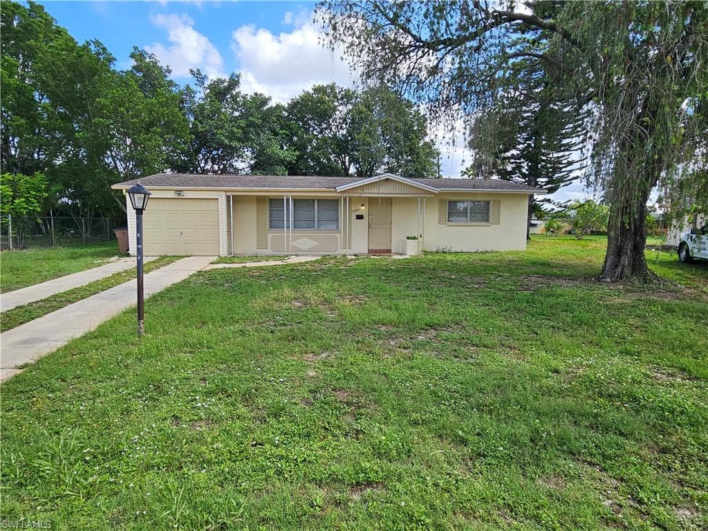 1407 Juddale ST E LEHIGH ACRES, FL 33936