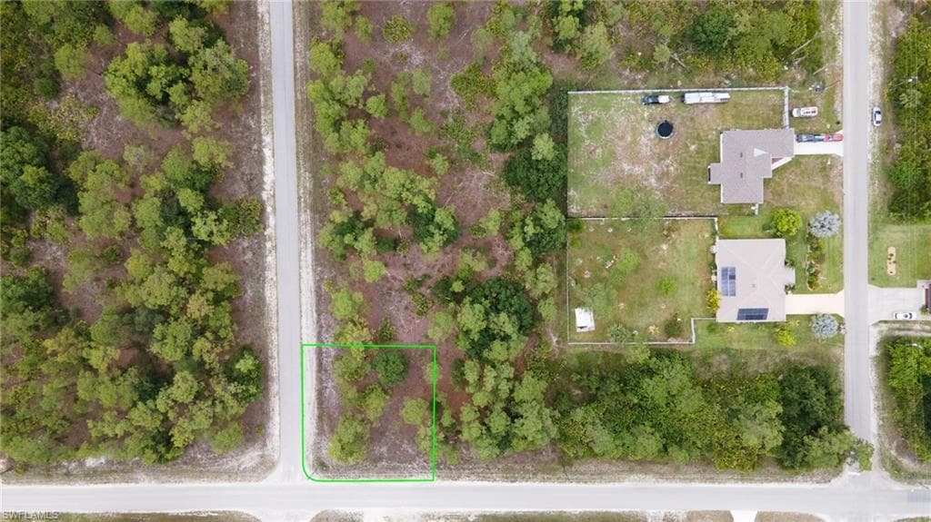3901 E 10th ST LEHIGH ACRES, FL 33972