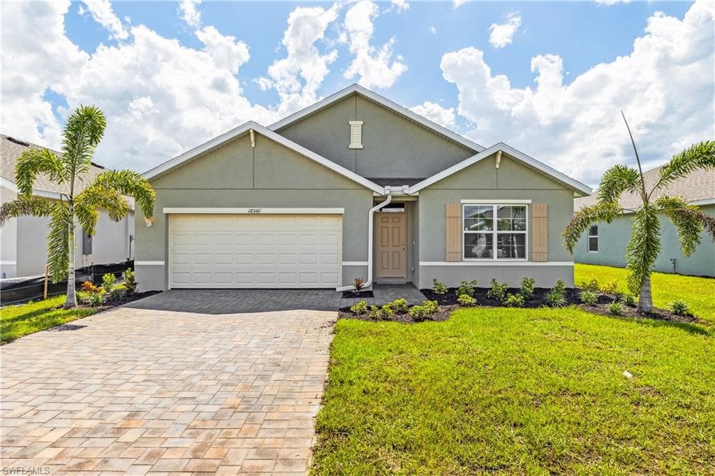 16561 BLUE CORAL TRL NORTH FORT MYERS, FL 33903