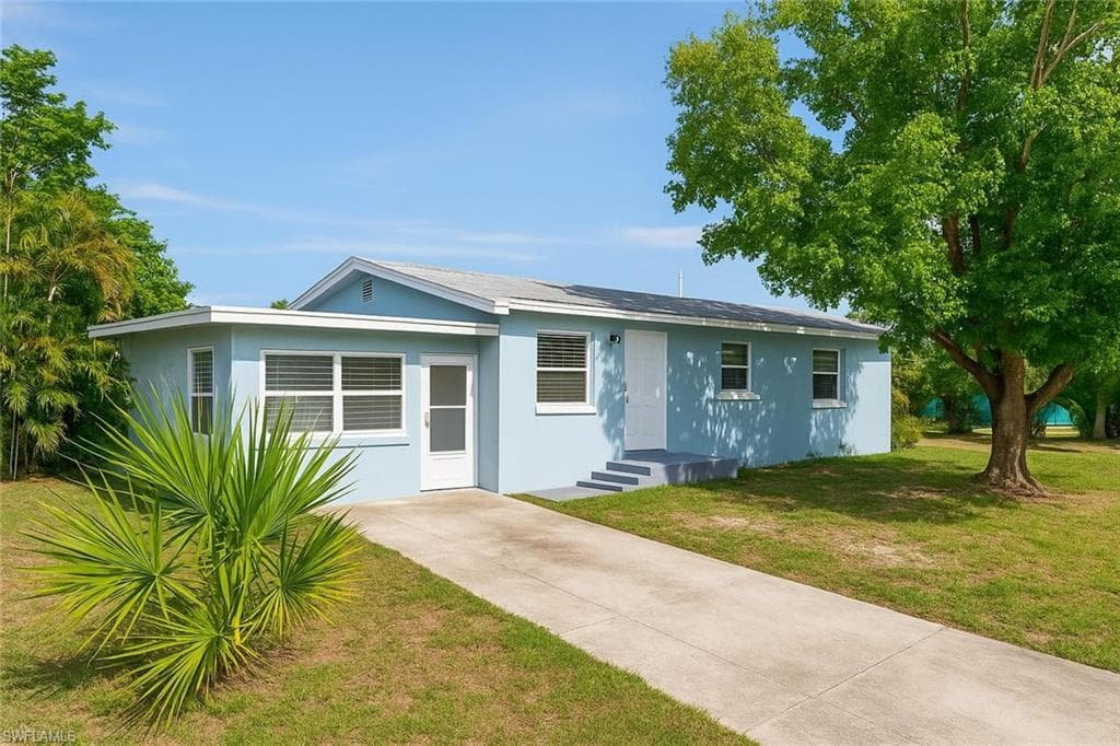 3847 Maxine ST FORT MYERS, FL 33901