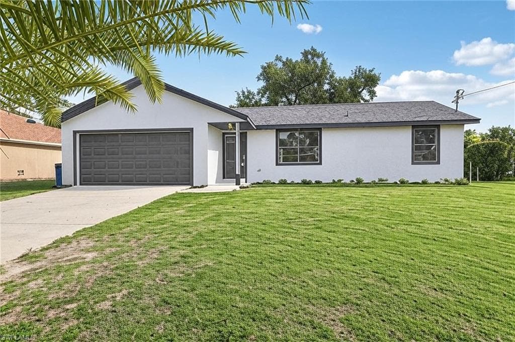 4906 5th ST W LEHIGH ACRES, FL 33971