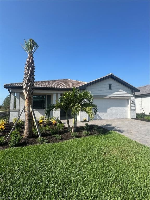 19262 Hinkley DR ESTERO, FL 33928