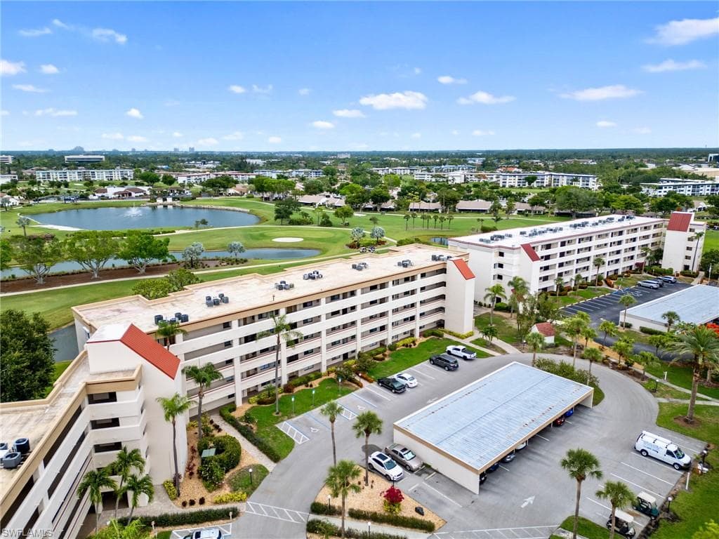 7430 Lake Breeze DR 211 FORT MYERS, FL 33907