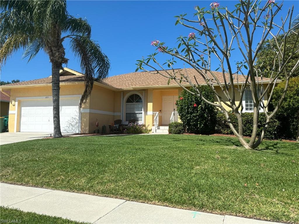 672 Seagrape DR MARCO ISLAND, FL 34145