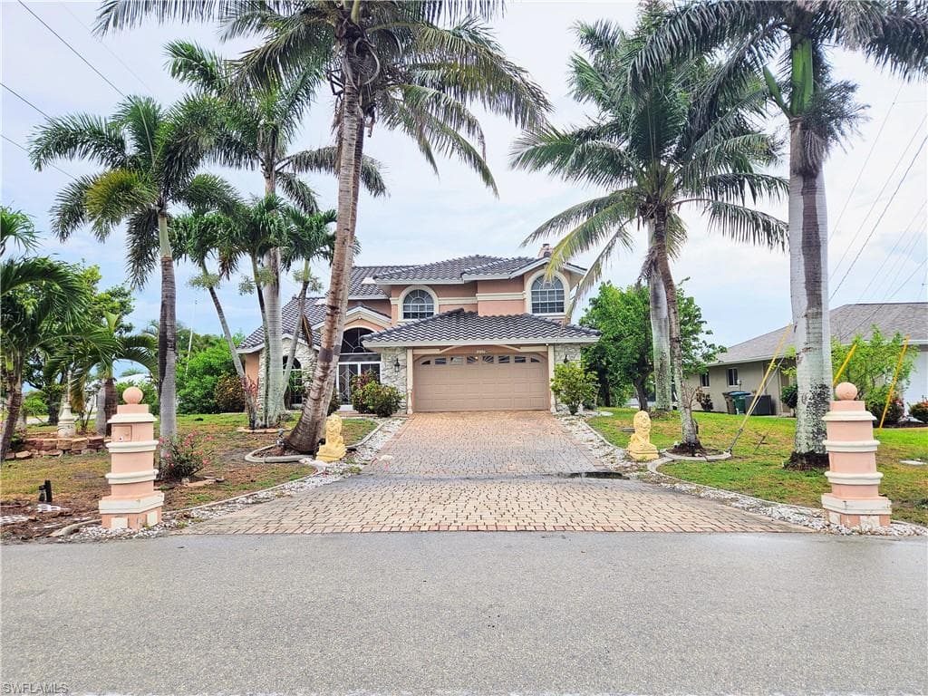 1927 SW 31st TER CAPE CORAL, FL 33914