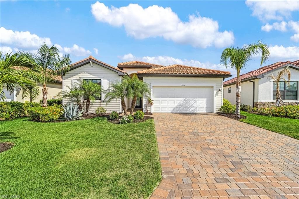 11226 Shady Blossom DR FORT MYERS, FL 33913
