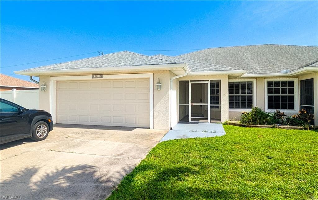 1012 SE 12th TER CAPE CORAL, FL 33990