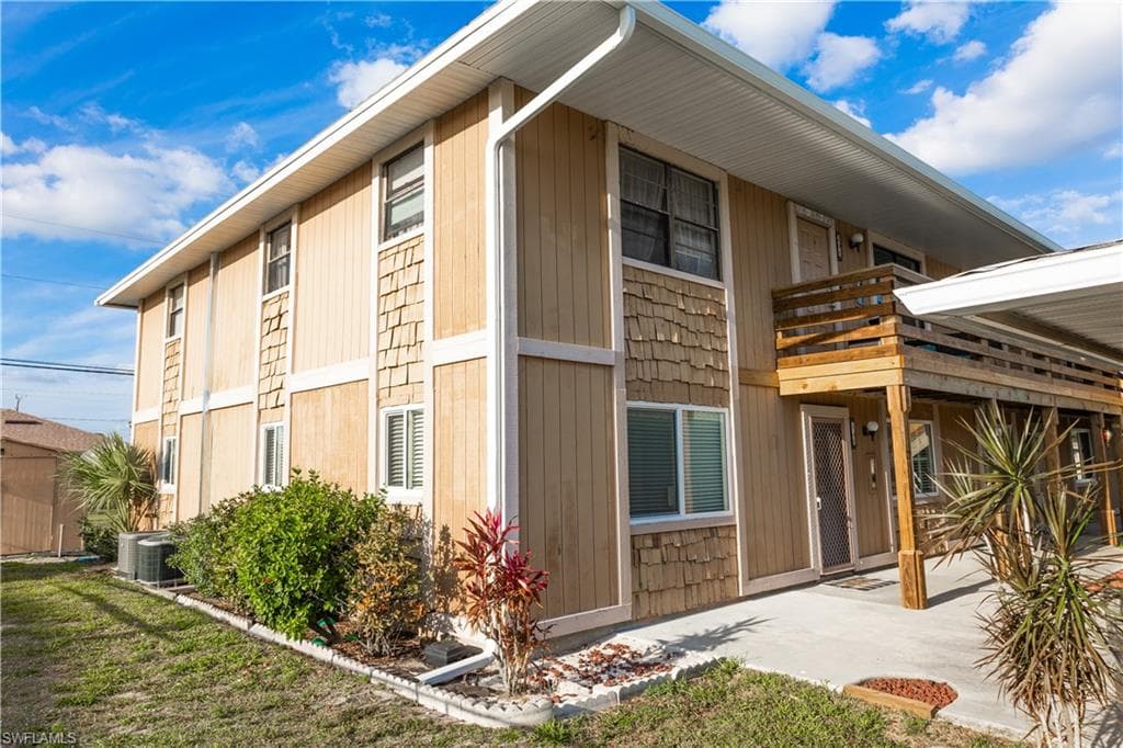 1313 SW 16th TER 101 CAPE CORAL, FL 33991