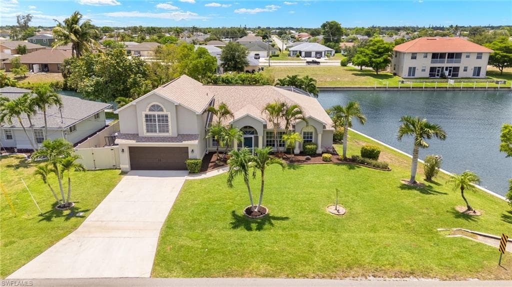 302 SE 8th PL CAPE CORAL, FL 33990