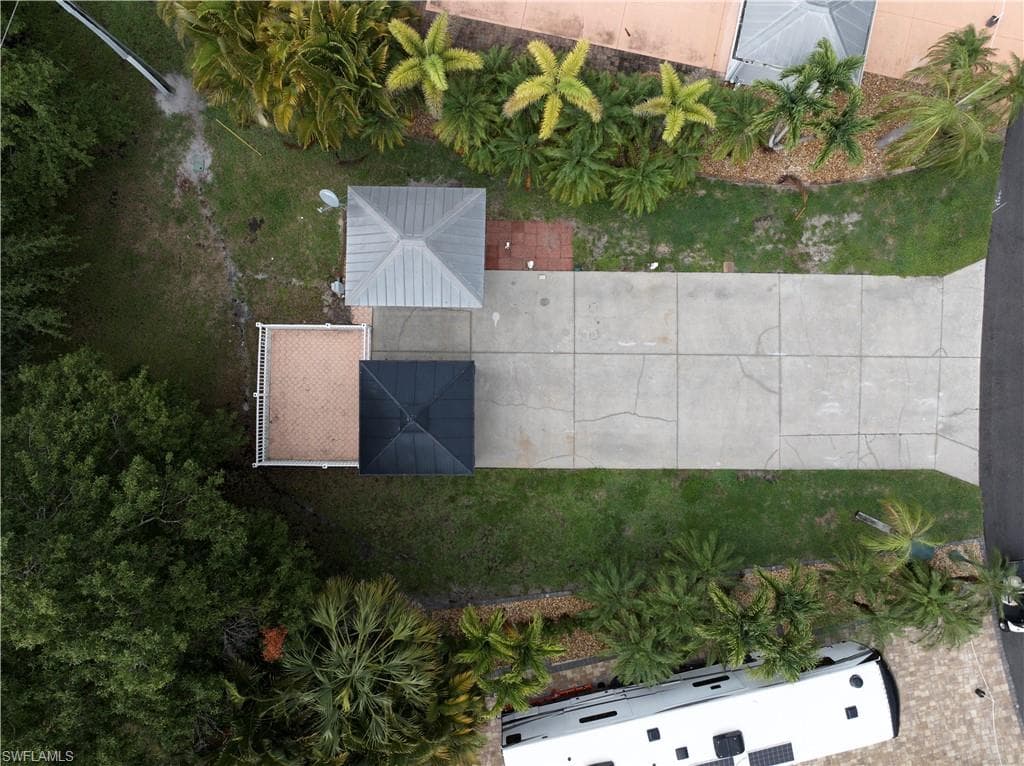 5850 Maplewood CT FORT MYERS, FL 33905