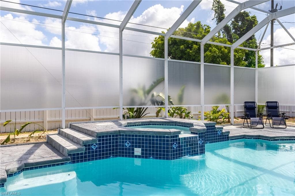 221 SE 1st ST CAPE CORAL, FL 33990