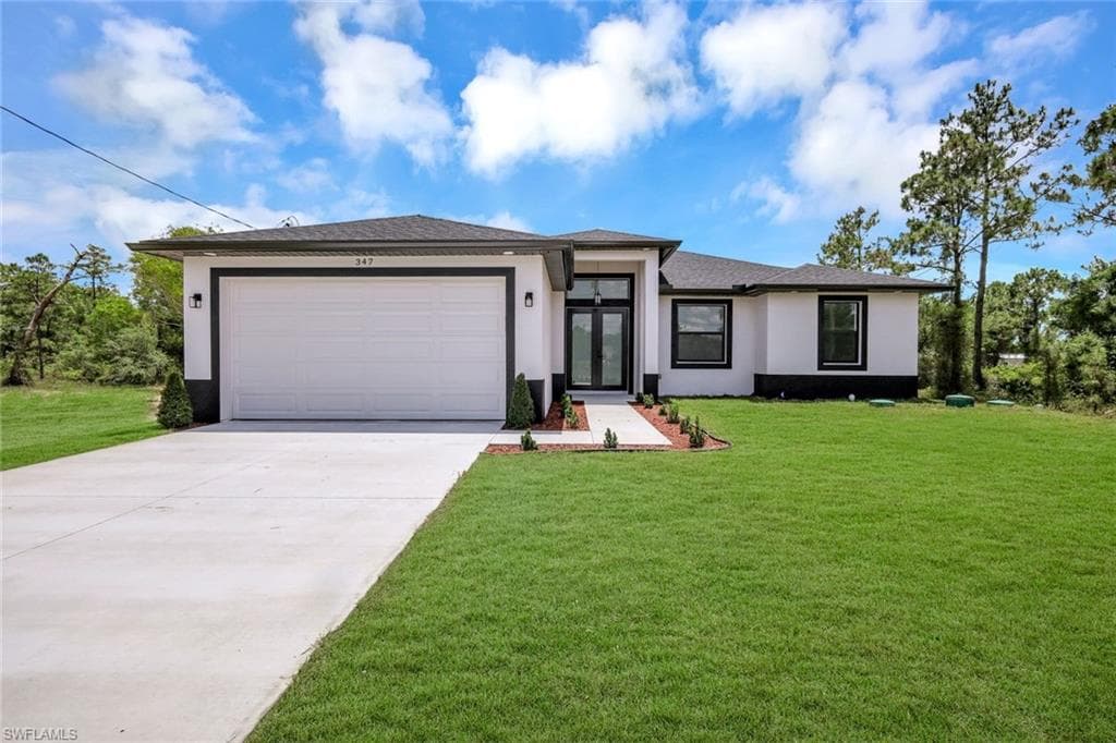 347 McArthur BLVD LEHIGH ACRES, FL 33974