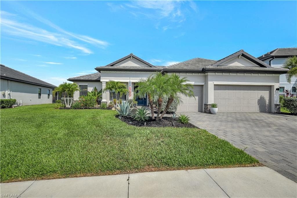 11693 Canopy LOOP FORT MYERS, FL 33913
