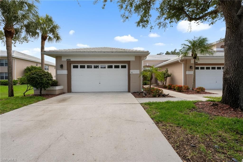 14221 Patty Berg DR FORT MYERS, FL 33919