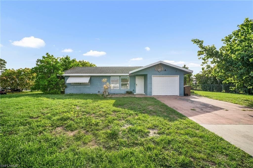 115 Georgia RD LEHIGH ACRES, FL 33936