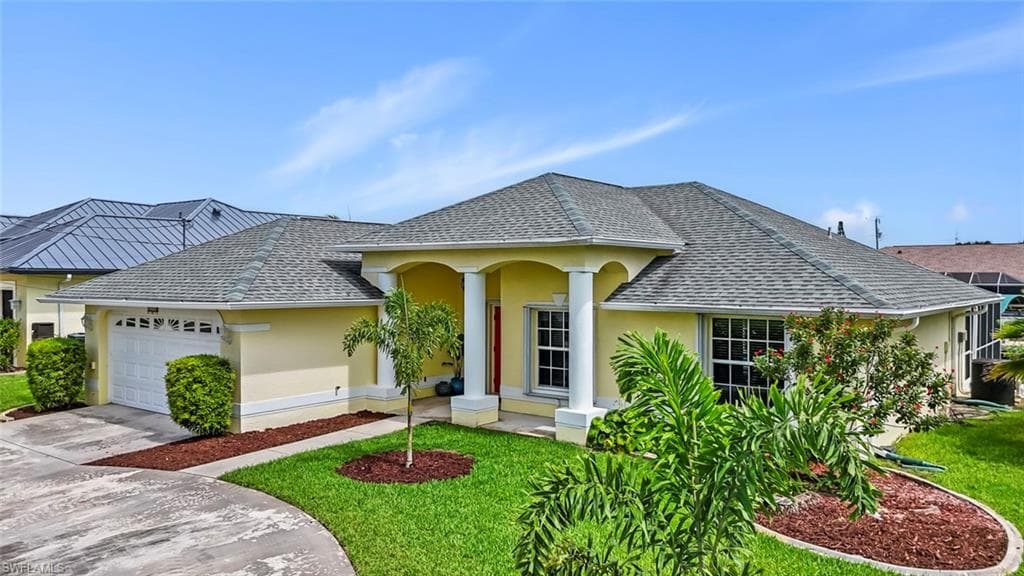 608 SW 43rd TER CAPE CORAL, FL 33914