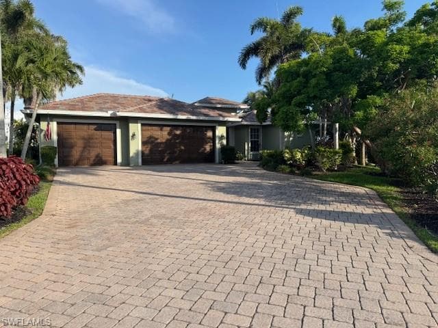 4862 Conover CT FORT MYERS, FL 33908