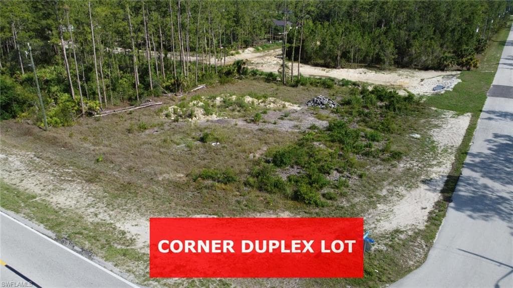 345/347 Greenbriar BLVD LEHIGH ACRES, FL 33972