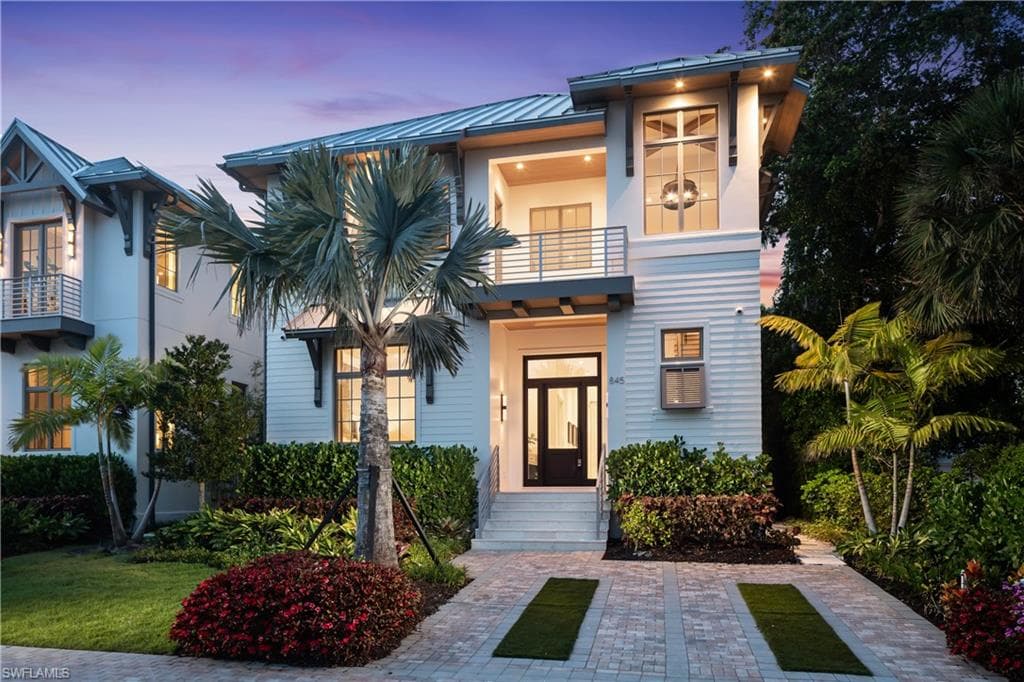 845 11th AVE S NAPLES, FL 34102